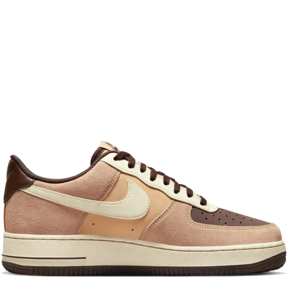 Nike Air Force 1 07 Lv8 Emb FB8878-200