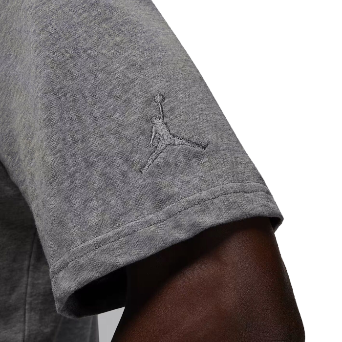 Футболка Nike Air Jordan Brand Sneaker Patch FN5982-091