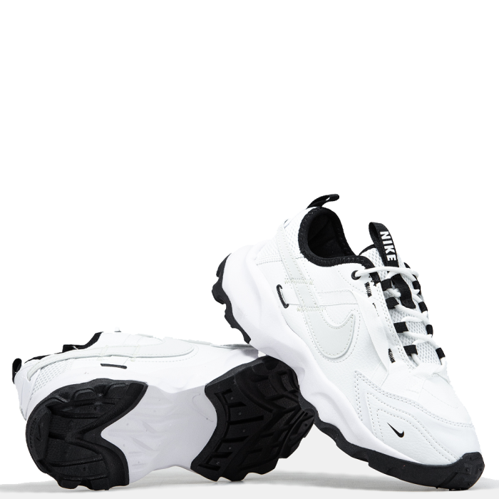 Nike TC 7900 Black/White