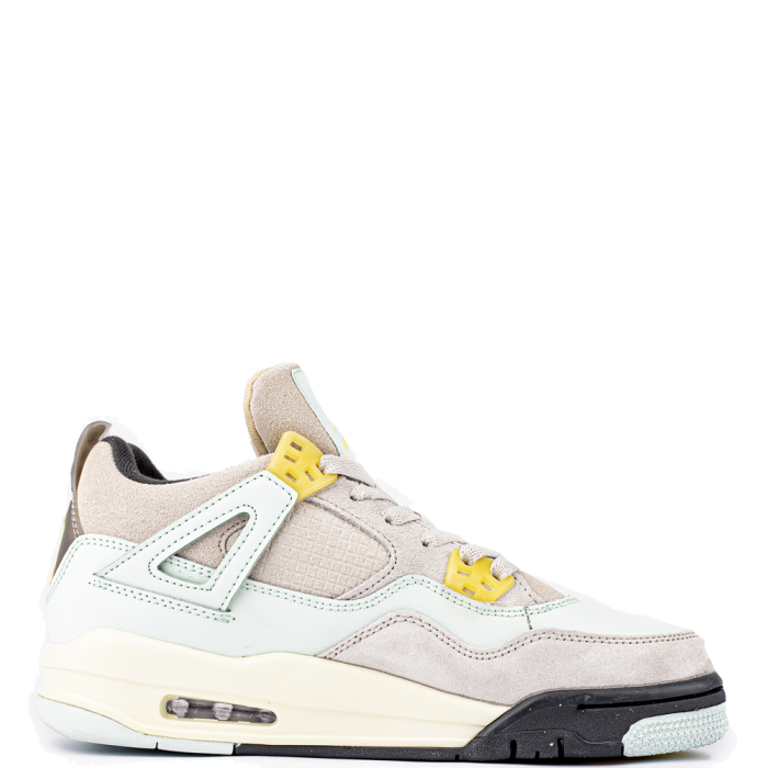 Jordan 4 Retro SE Craft Photon Dust