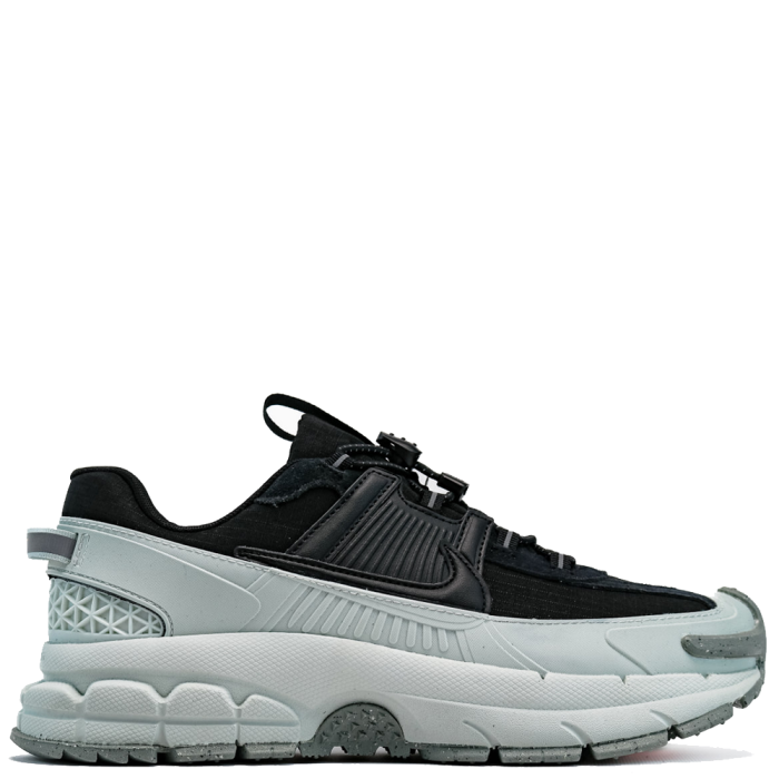 Nike Vomero Roam ''White Black''