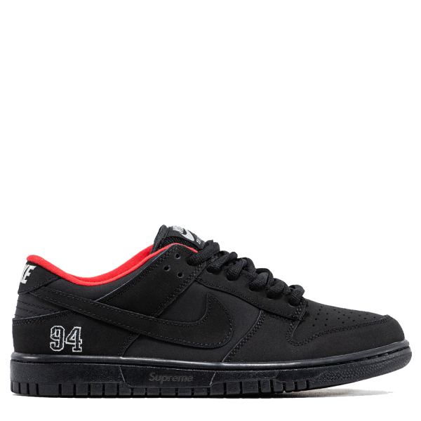 Nike SB Dunk x Supreme Black