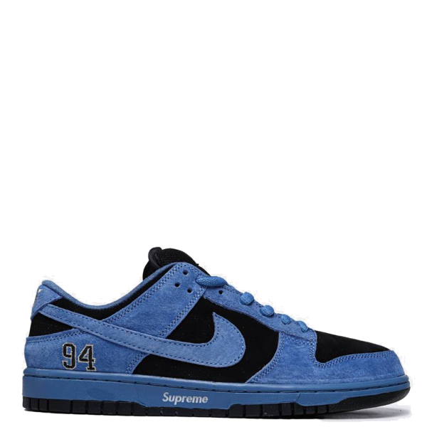 Nike SB Dunk x Supreme Navy