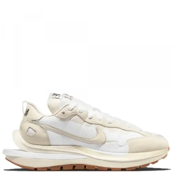 Nike VaporWaffle x Sacai White Sail