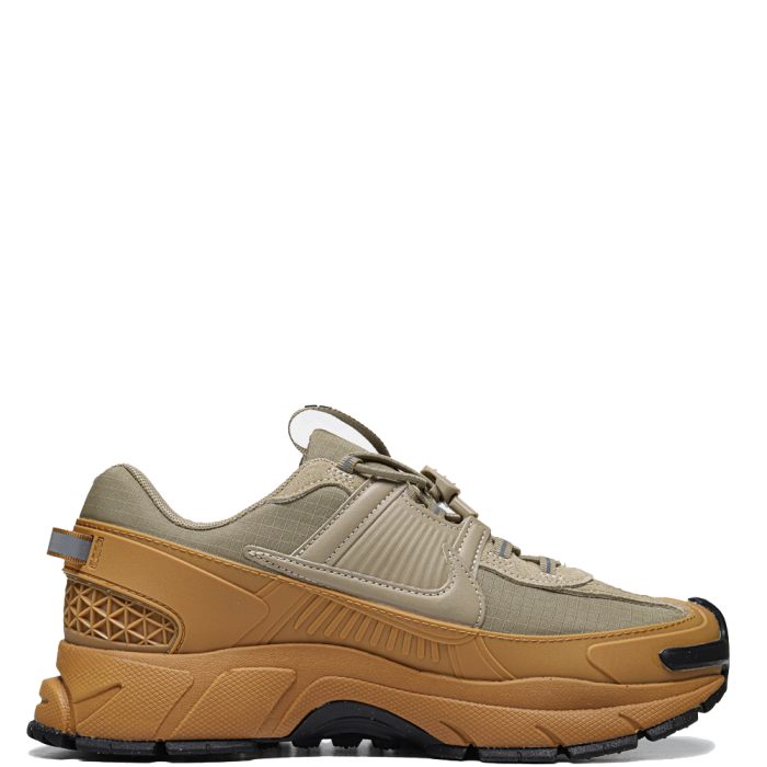 Nike Air Zoom Vomero Roam Flax