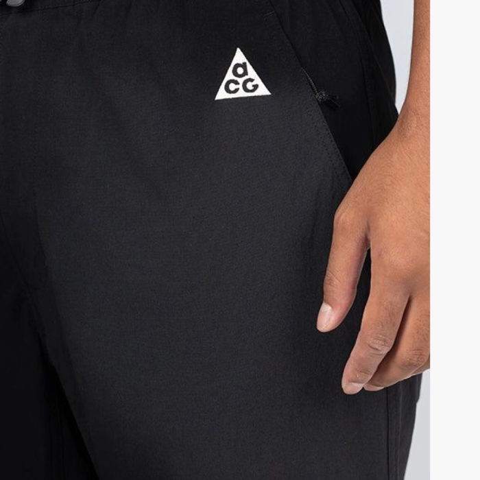 Штани чоловічі Nike Acg Uv Hike Pant Black FN2450-010
