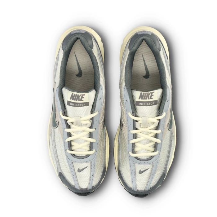 Nike Initiator Beige/Grey