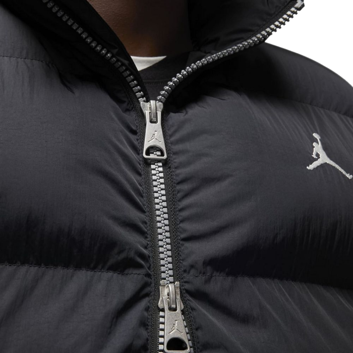 Жилетка Nike Air Jordan Essentials FB7307-010