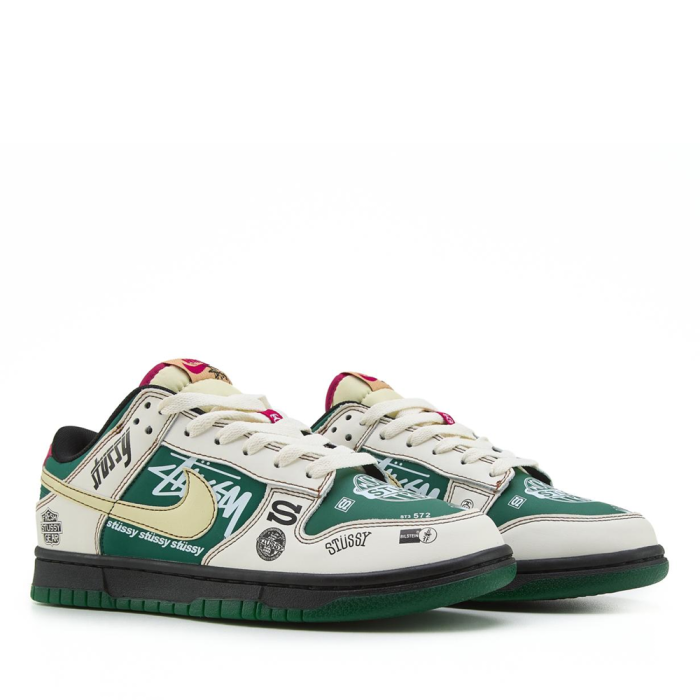 Nike SB Dunk Low x Stussy "BMW M3"