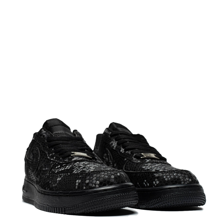 Kobe Bryant x Nike Air Force 1 Low Court Black 8/24