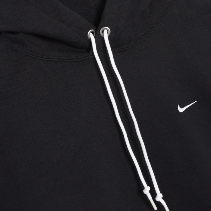 NIKE SOLO SWOOSH BLACK